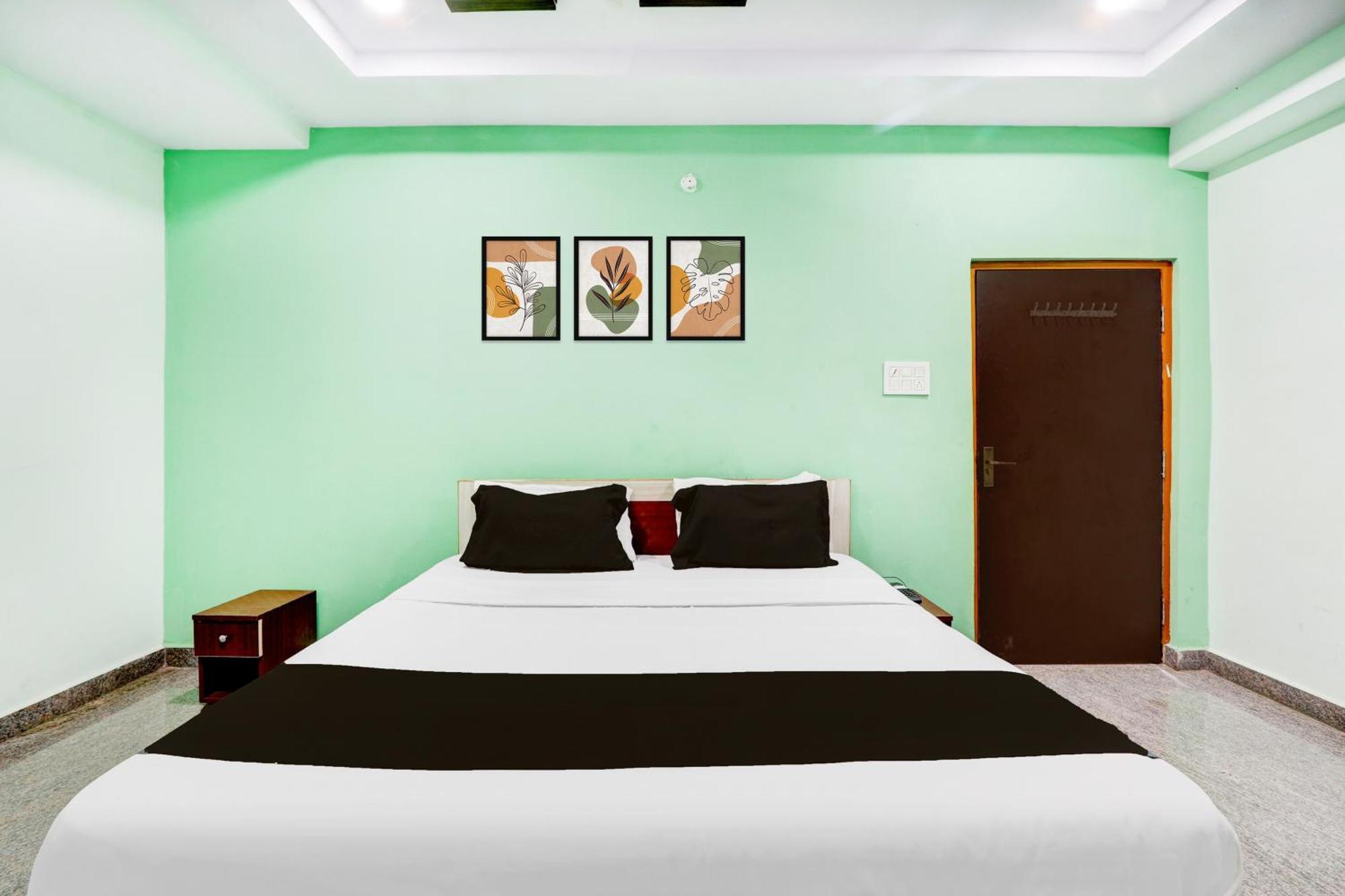 Hotel O Anoos Minarva 海得拉巴 外观 照片